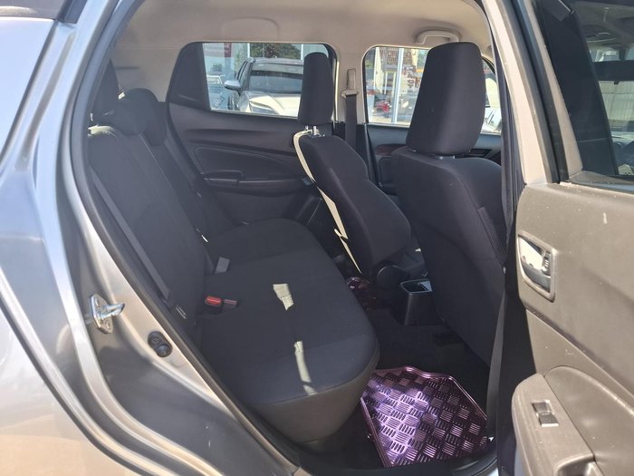 2017 Suzuki Swift GL Navigator