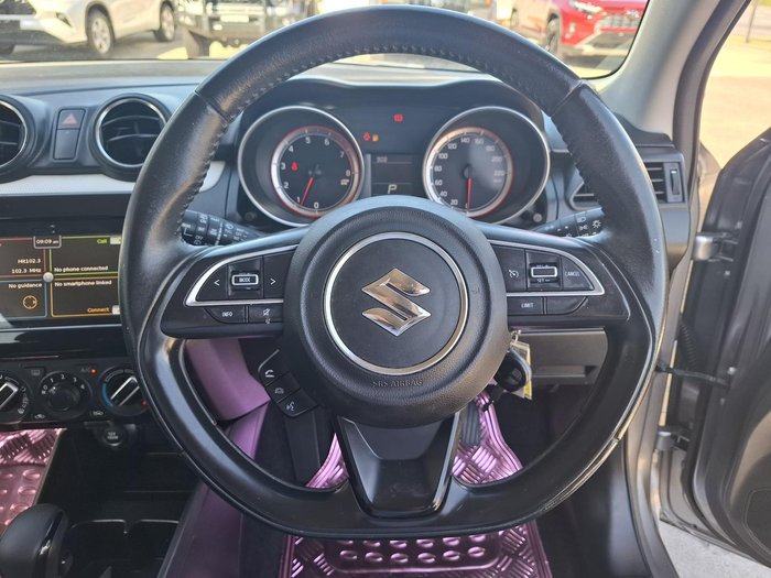 2017 Suzuki Swift GL Navigator