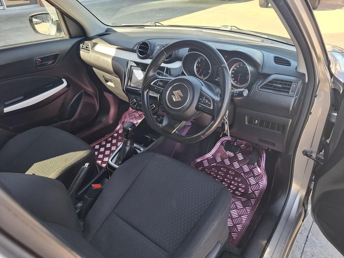 2017 Suzuki Swift GL Navigator