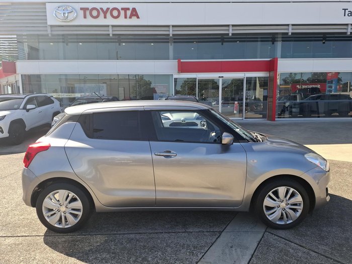2017 Suzuki Swift GL Navigator