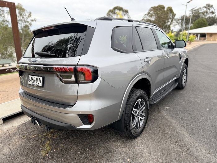 2025 Ford Everest Trend
