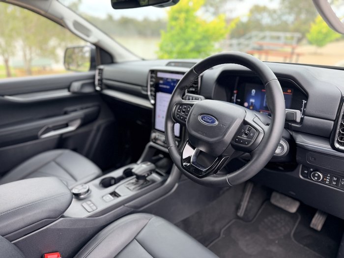 2025 Ford Everest Trend