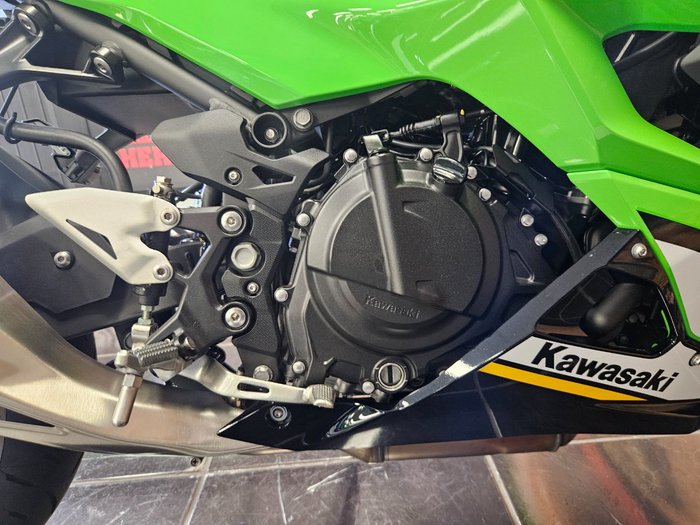 2025 Kawasaki 2025 Kawasaki 500CC Ninja 500 SE LAMS GREEN