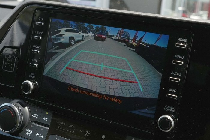 2022 Toyota Kluger GX