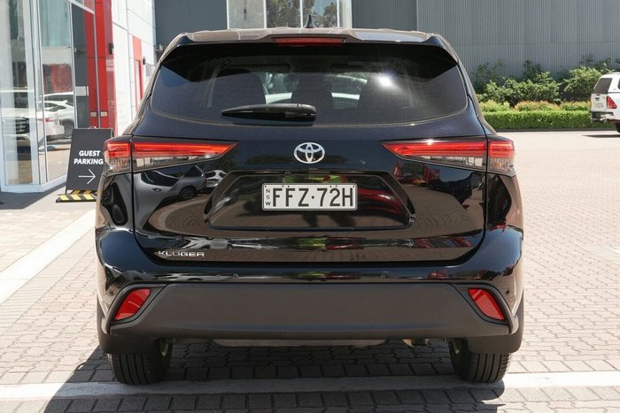2022 Toyota Kluger GX