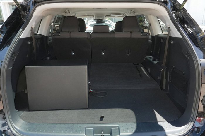 2022 Toyota Kluger GX