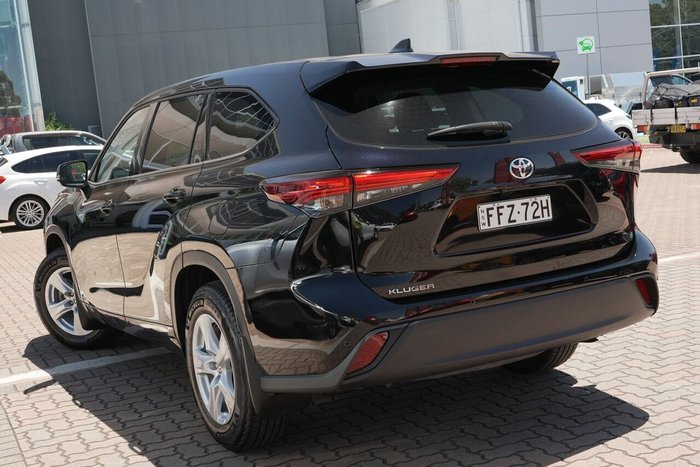 2022 Toyota Kluger GX