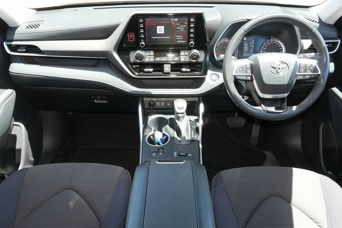 2022 Toyota Kluger GX