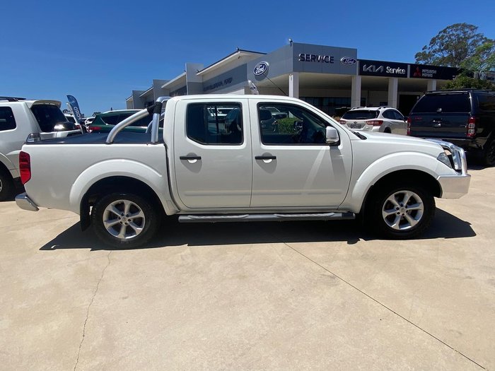 2013 Nissan Navara ST D40 Series 6 4X4 Dual Range Arctic White