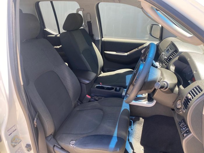 2013 Nissan Navara ST D40 Series 6 4X4 Dual Range Arctic White