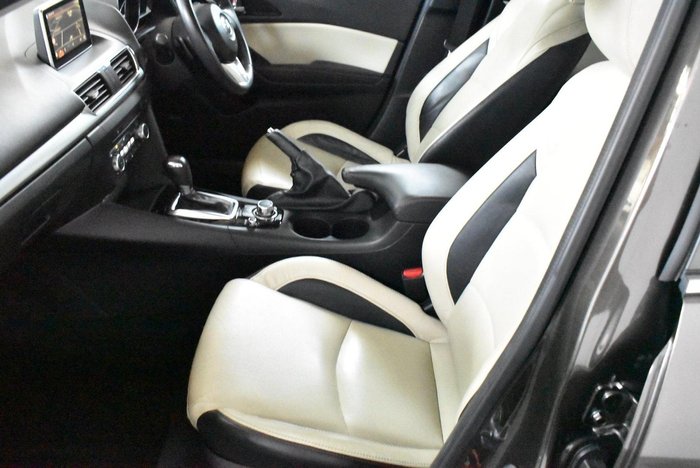 2014 Mazda 3 SP25 Astina