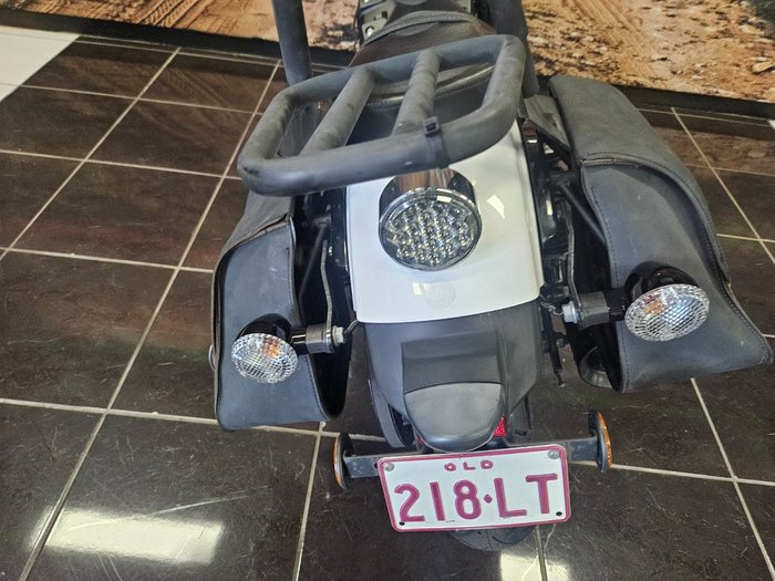 2014 Yamaha BOLT BLUE