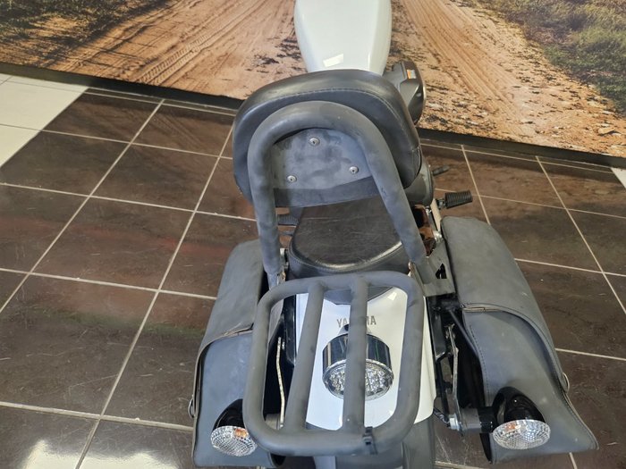 2014 Yamaha BOLT BLUE