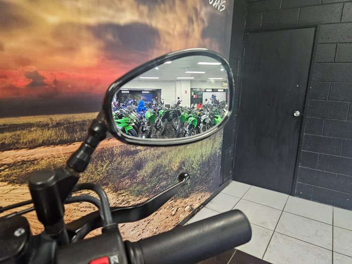 2014 Yamaha BOLT BLUE