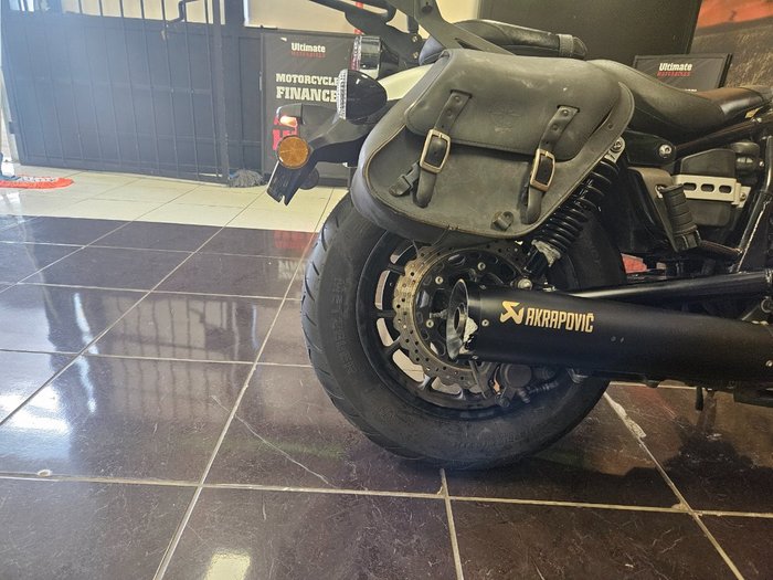 2014 Yamaha BOLT BLUE