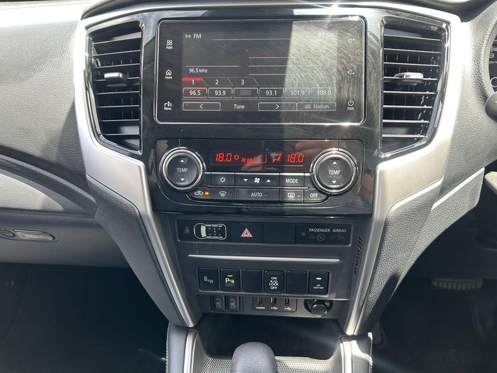 2023 Mitsubishi Triton Xtreme