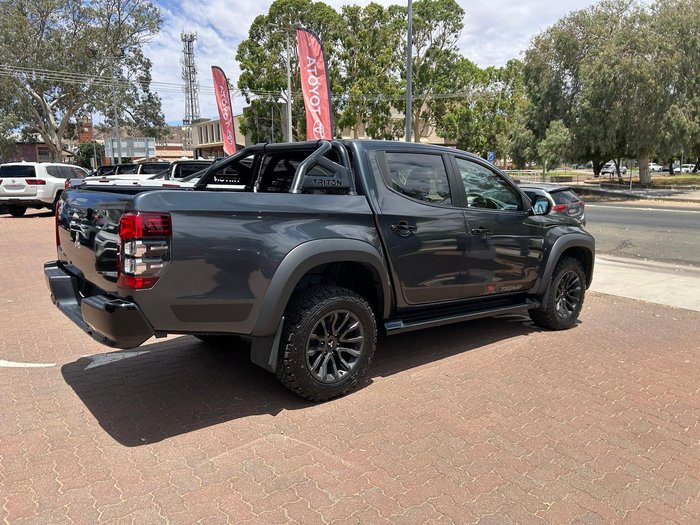2023 Mitsubishi Triton Xtreme