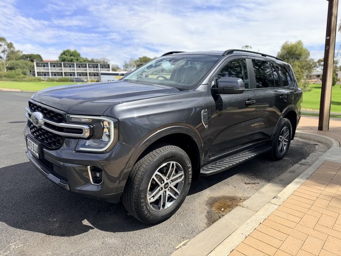 2025 Ford Everest Trend