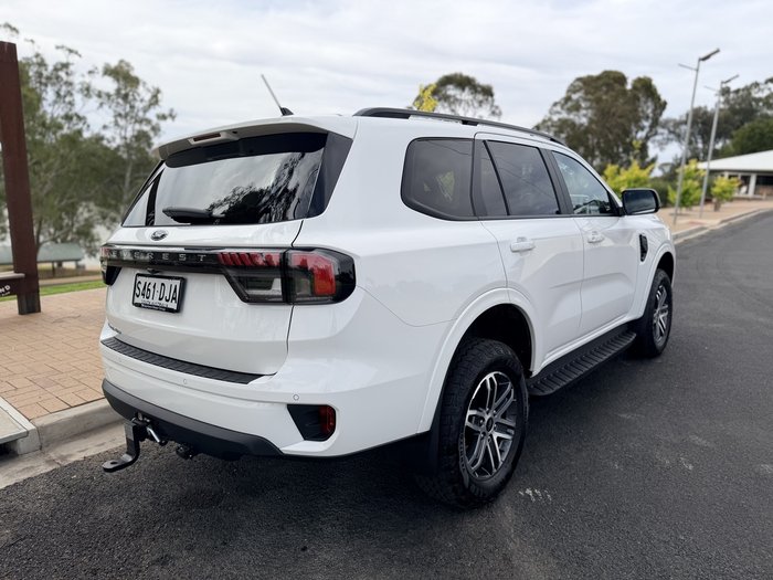 2025 Ford Everest Trend