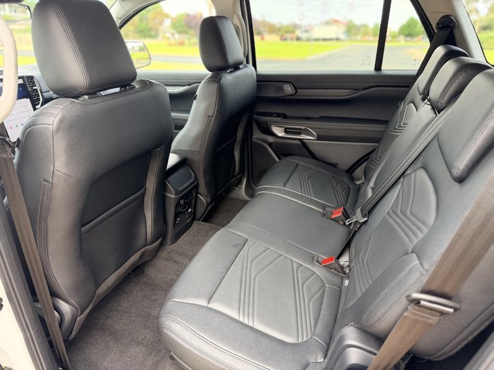 2025 Ford Everest Trend