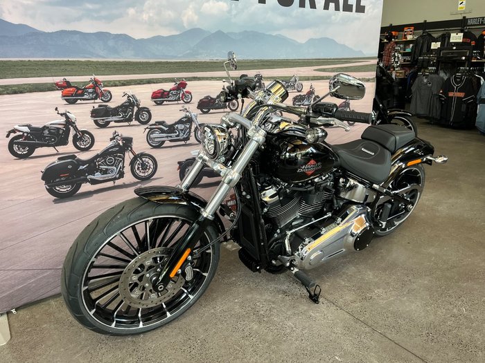 2025 Harley-davidson FXBR BREAKOUT (117) MIDNIGHT FIRESTORM