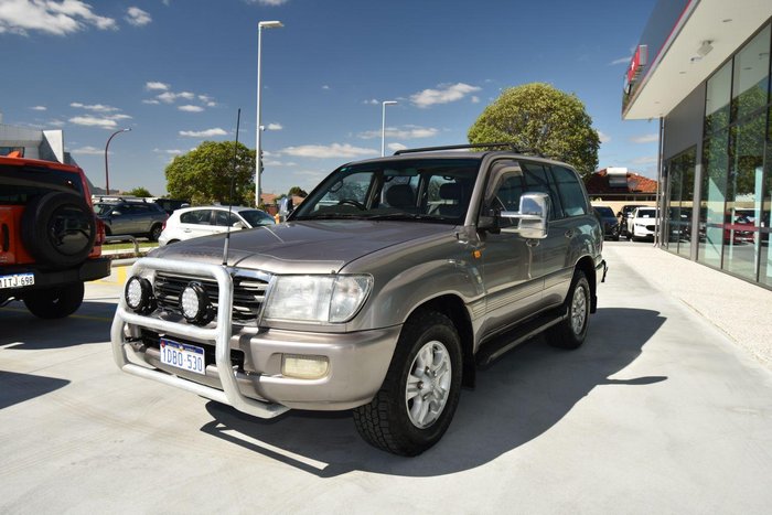 2005 Toyota Landcruiser Sahara