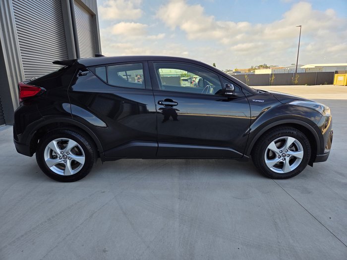 2018 Toyota C-HR (No Badge)