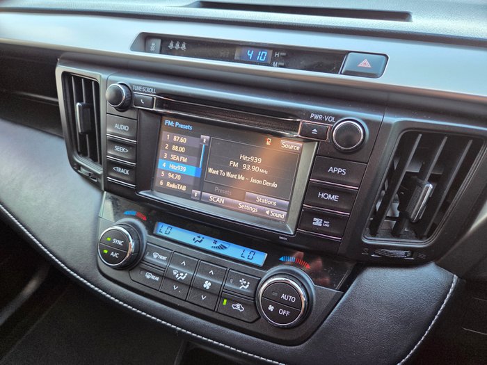 2017 Toyota RAV4 GXL