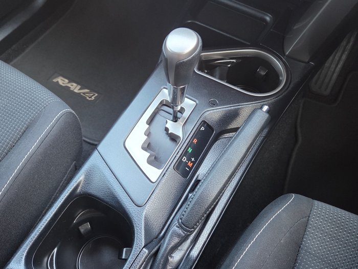 2017 Toyota RAV4 GXL