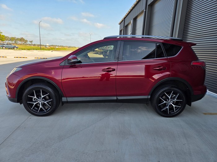 2017 Toyota RAV4 GXL