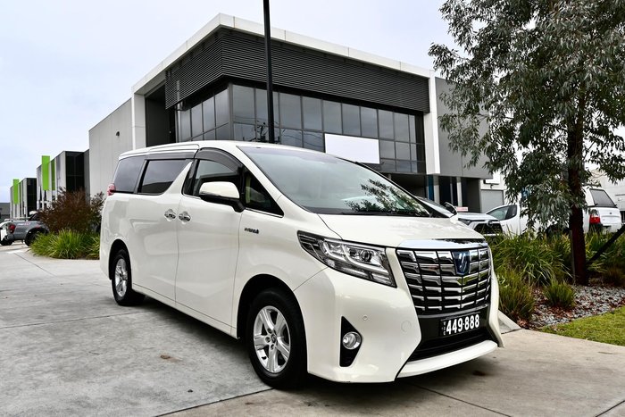 2015 Toyota Alphard Hybrid AYH30W White