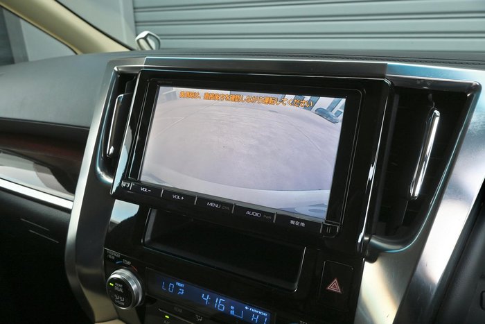 2015 Toyota Alphard Hybrid AYH30W White