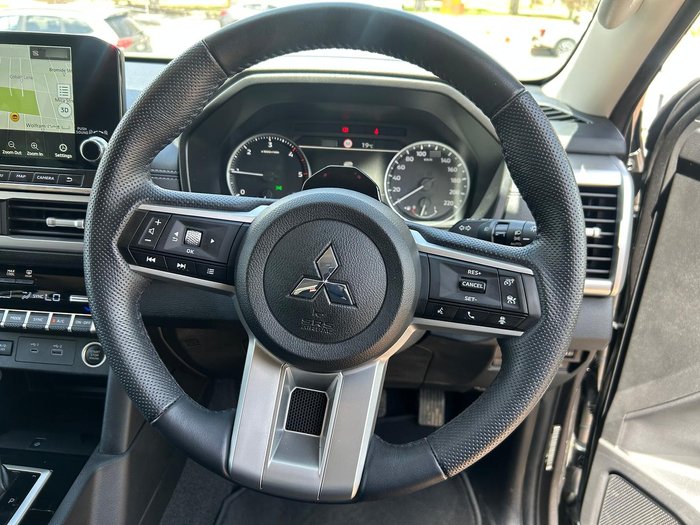 2024 Mitsubishi Triton GLS