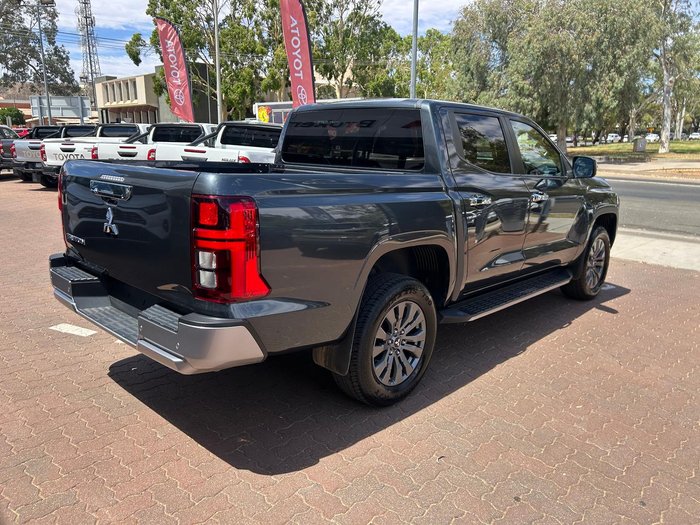 2024 Mitsubishi Triton GLS