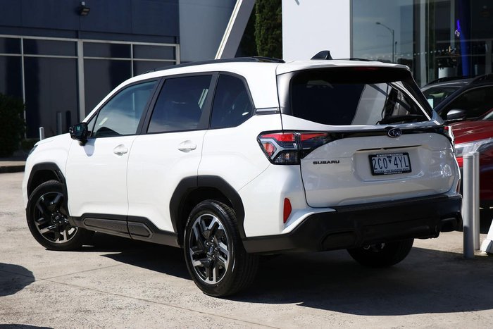 2025 Subaru Forester Touring S6 MY26 AWD Crystal White
