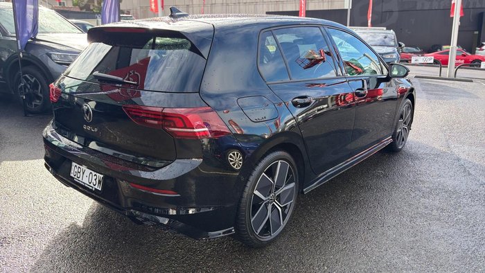2025 Volkswagen Golf 110TSI R-Line