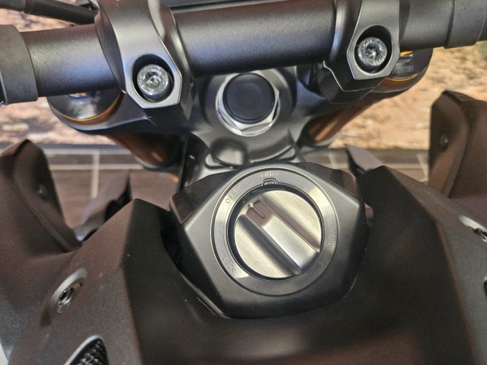 2025 Yamaha 2025 Yamaha 900CC MT-09SP WHITE