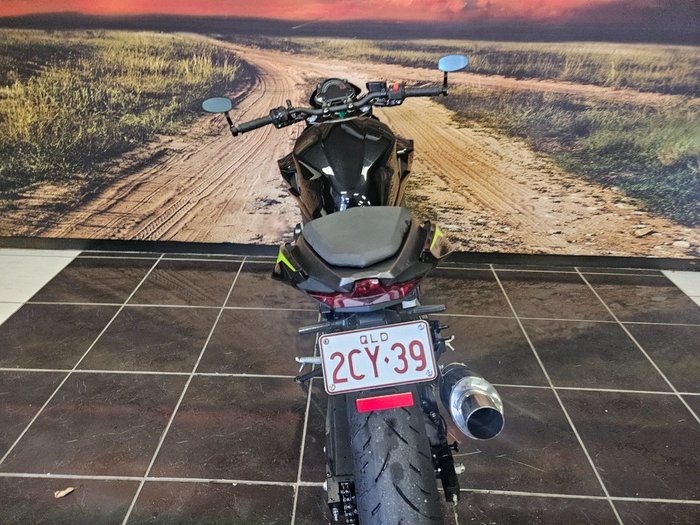 2023 Kawasaki Z400 BLACK