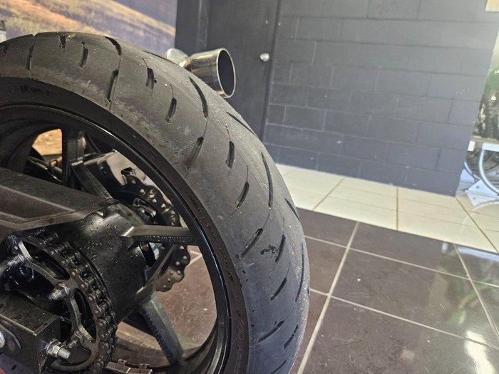 2023 Kawasaki Z400 BLACK