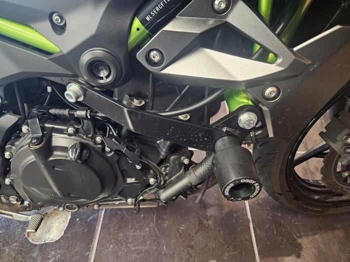 2023 Kawasaki Z400 BLACK