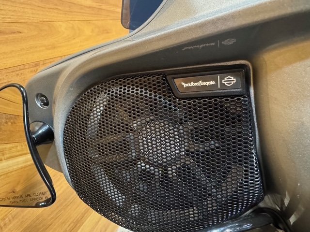 2023 Harley-davidson FLHXSE CVO STREET GLIDE Silver