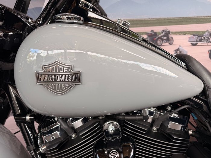 2024 Harley-davidson FLHRXS ROAD KING SPECIAL BILLIARD GREY