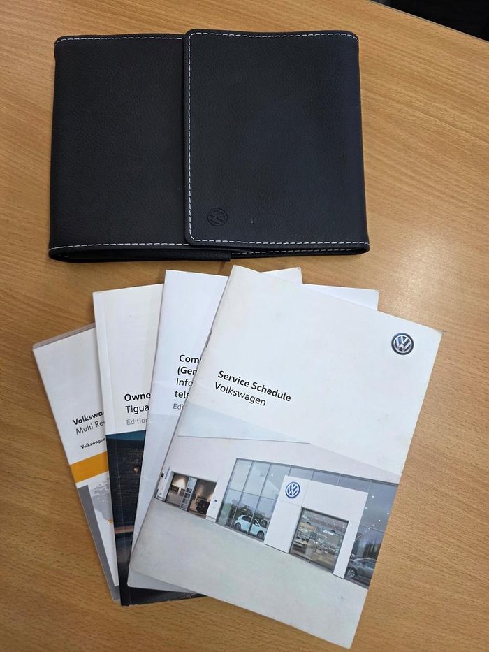 2018 Volkswagen Tiguan 132TSI Comfortline 5N MY19 Four Wheel Drive Deep Black