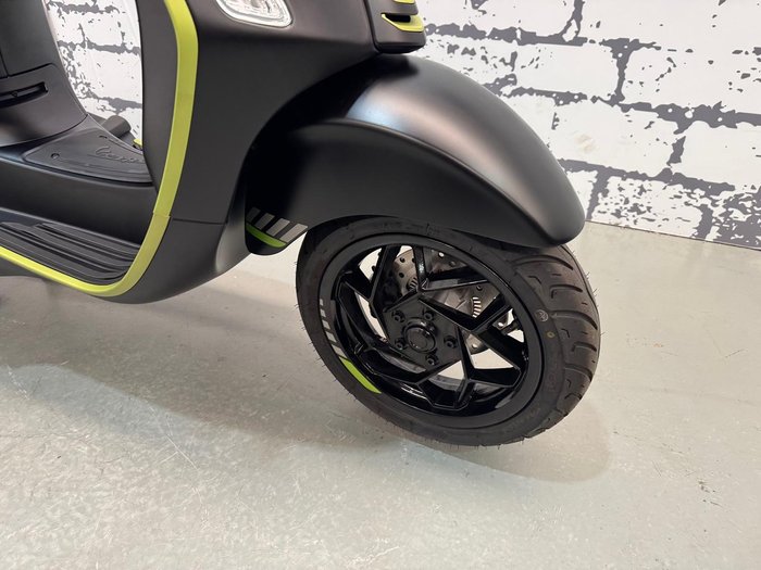 2025 Vespa Sprint Tech 150 Sprint Black