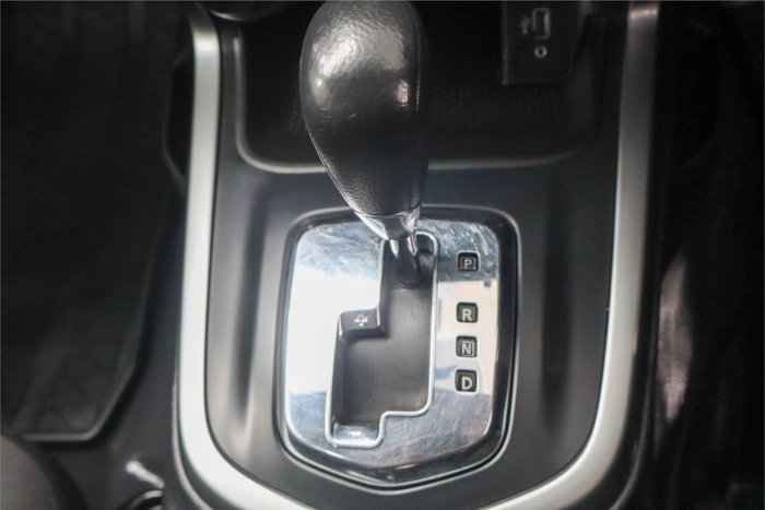 2022 Nissan Navara SL D23 MY21.5 4X4 Dual Range Solid White