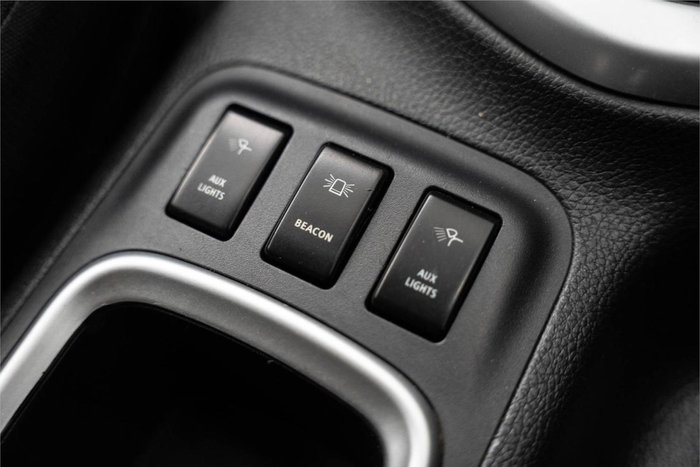 2022 Nissan Navara SL D23 MY21.5 4X4 Dual Range Solid White