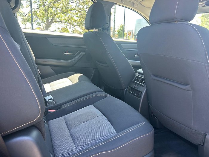 2025 Mazda CX-80 G40e Pure