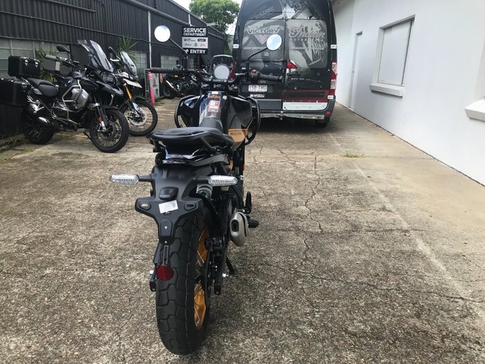 2026 Royal Enfield HIMALAYAN 450