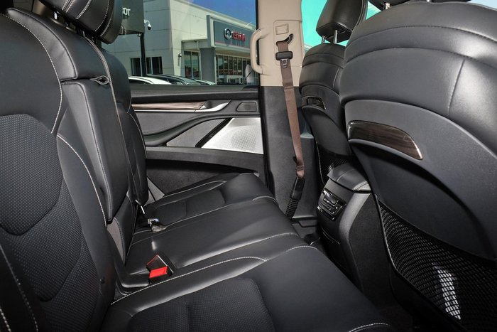 2020 LDV D90 Executive