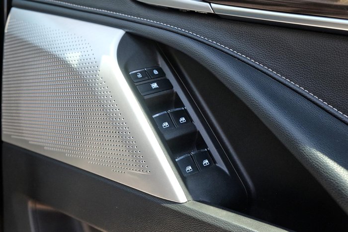 2020 LDV D90 Executive